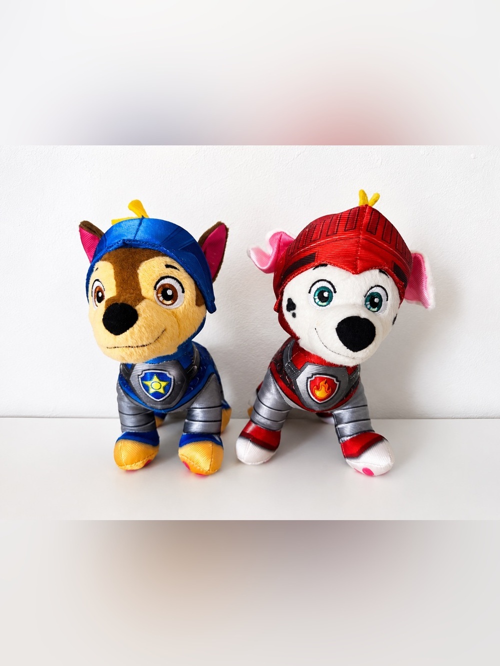 Nickelodeon PAW Patrol Rescue Knights Plush Set Chase & Marshall Knight Armor